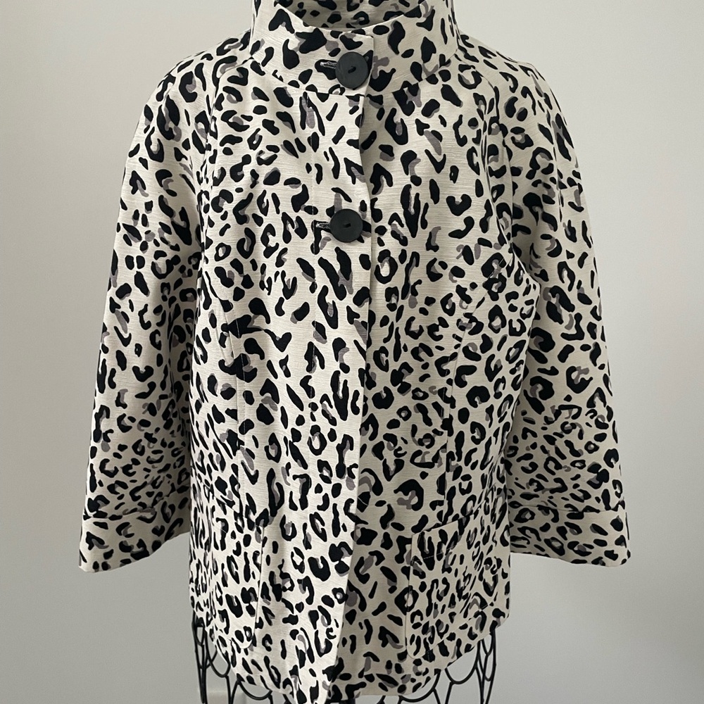 Marisa Christina Black, Grey and Off White Animal Print Jacket